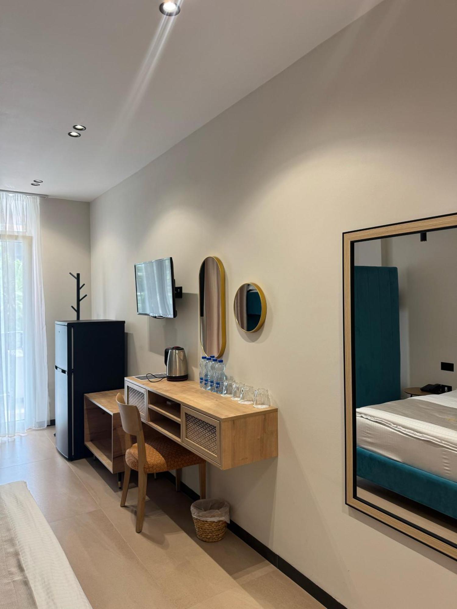 Lamer Hotel Durrës